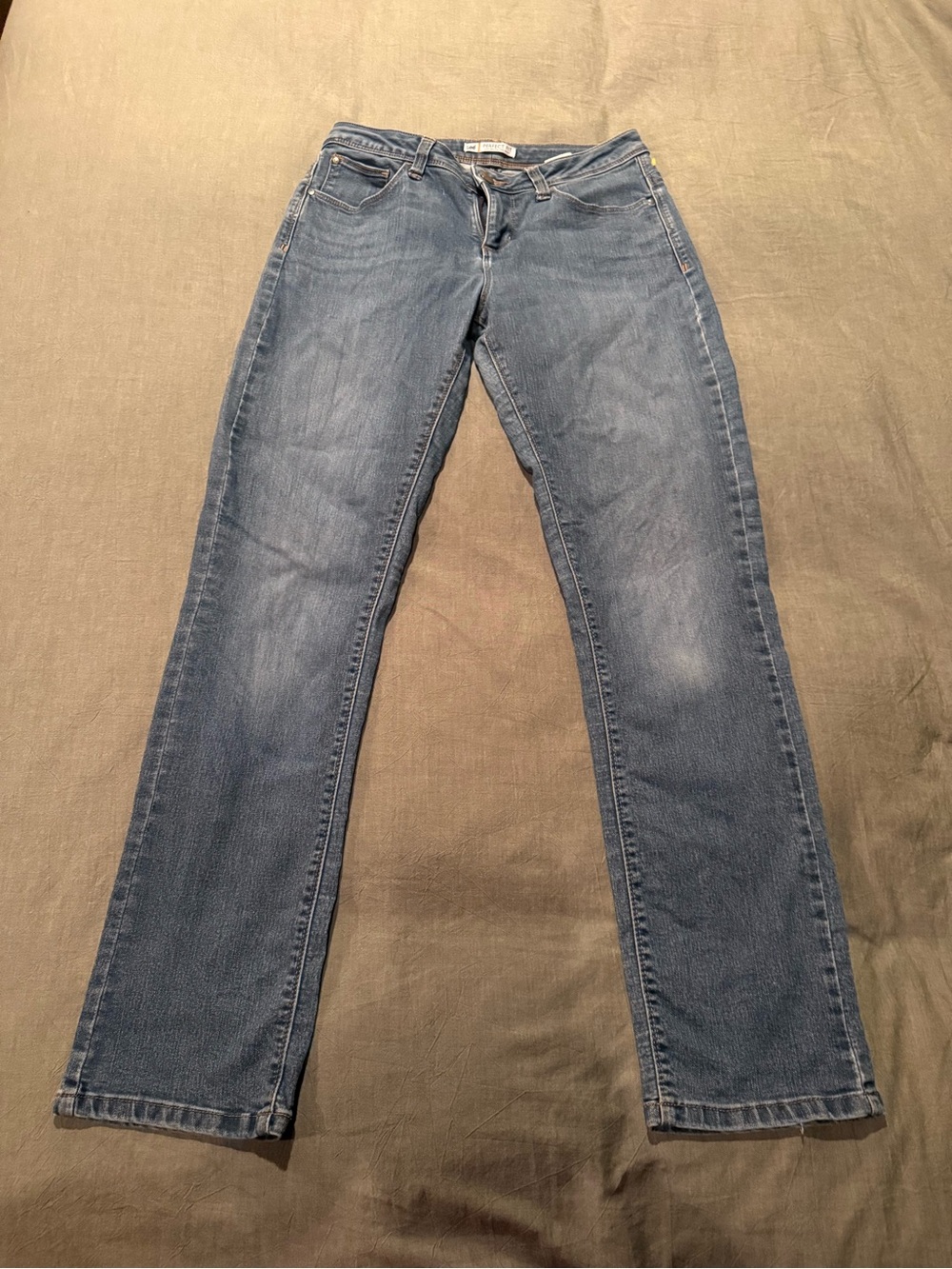 Lee Women's Straight-Leg Jeans - Light Blue Wash